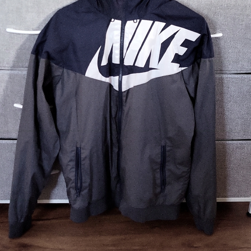 Nike zip up blue and gray windbreaker